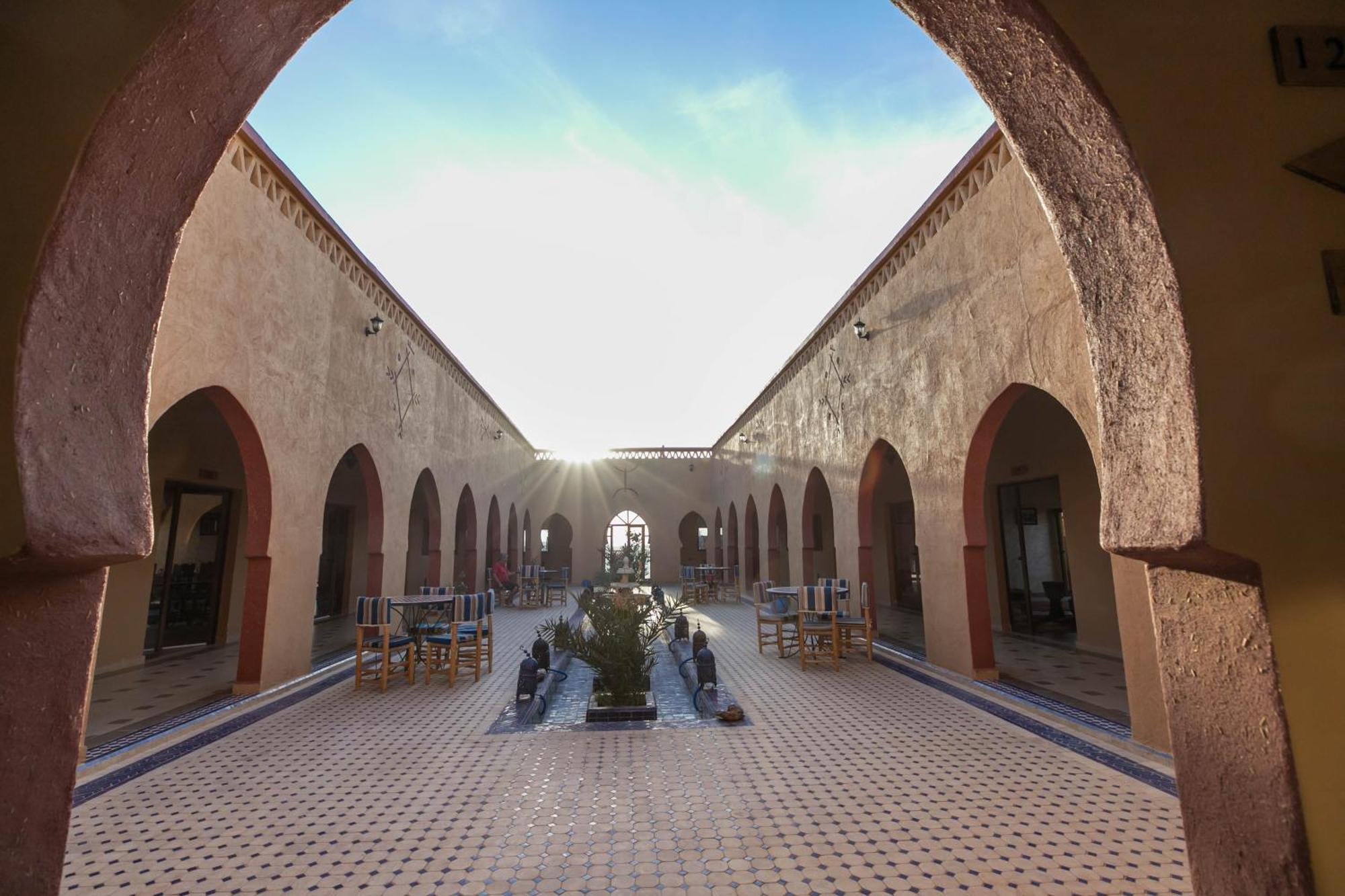 Berber Palace Мерзуга Экстерьер фото
